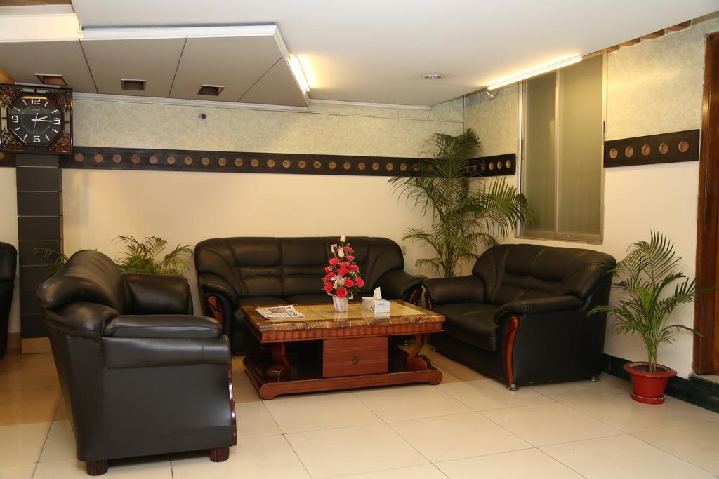 Hotel Golden Deer Dhaka Exterior foto